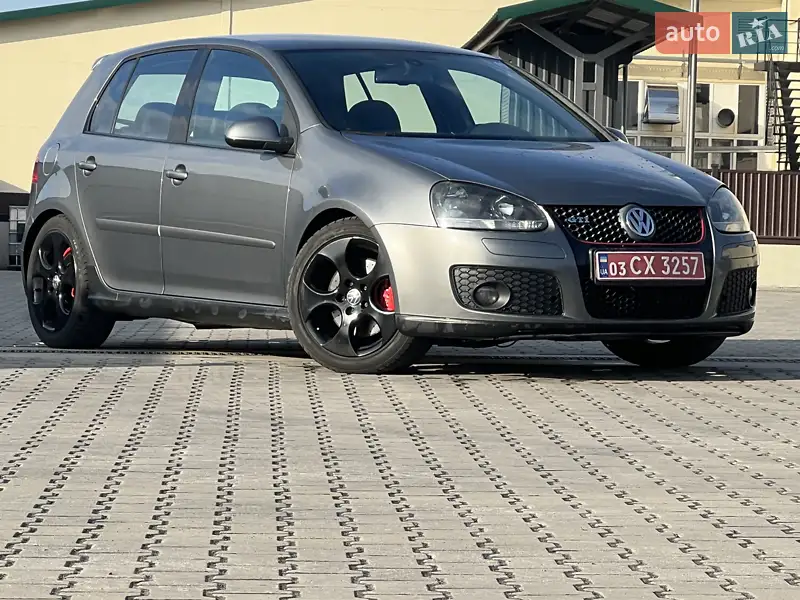 Хэтчбек Volkswagen Golf GTI 2005 в 