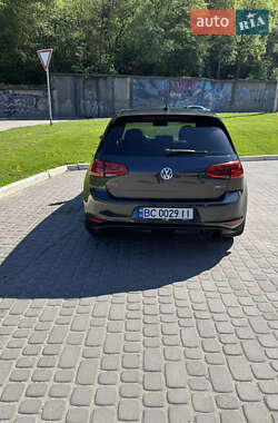 Хетчбек Volkswagen Golf GTI 2017 в 