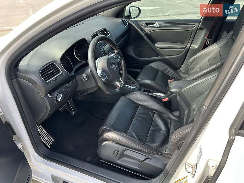 Хэтчбек Volkswagen Golf GTI 2013 в Киеве