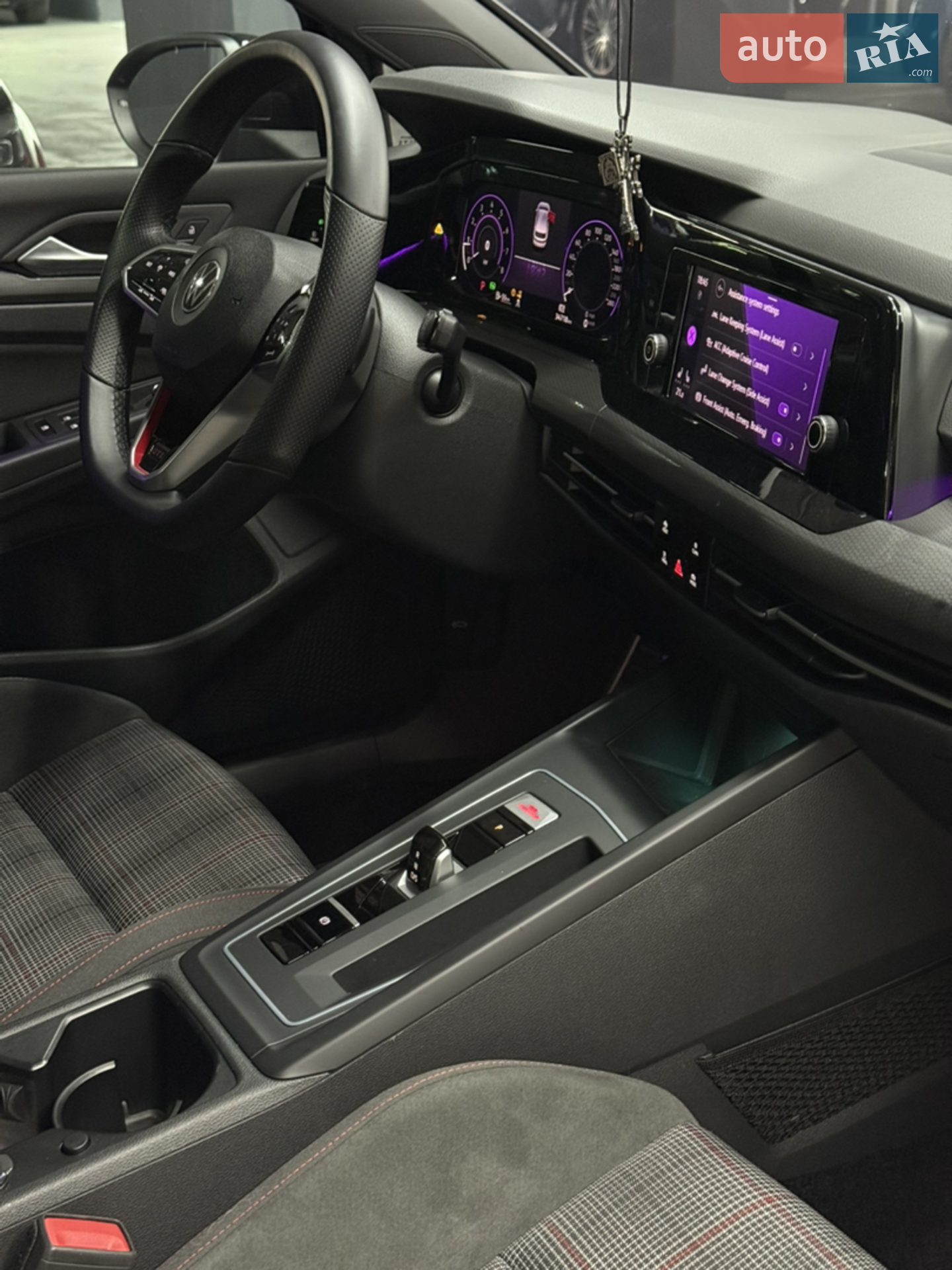 2022 Volkswagen Golf GTI - мініатюра 18