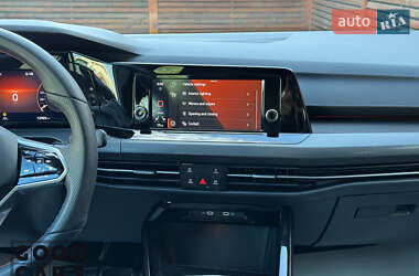 Хетчбек Volkswagen Golf GTI 2023 в 