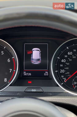 Хэтчбек Volkswagen Golf GTI 2017 в 