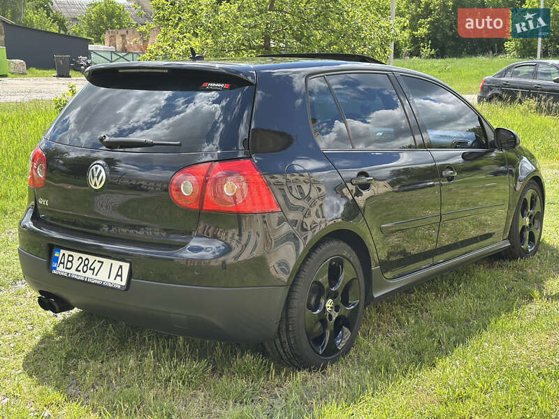 Хэтчбек Volkswagen Golf GTI 2006 в Виннице