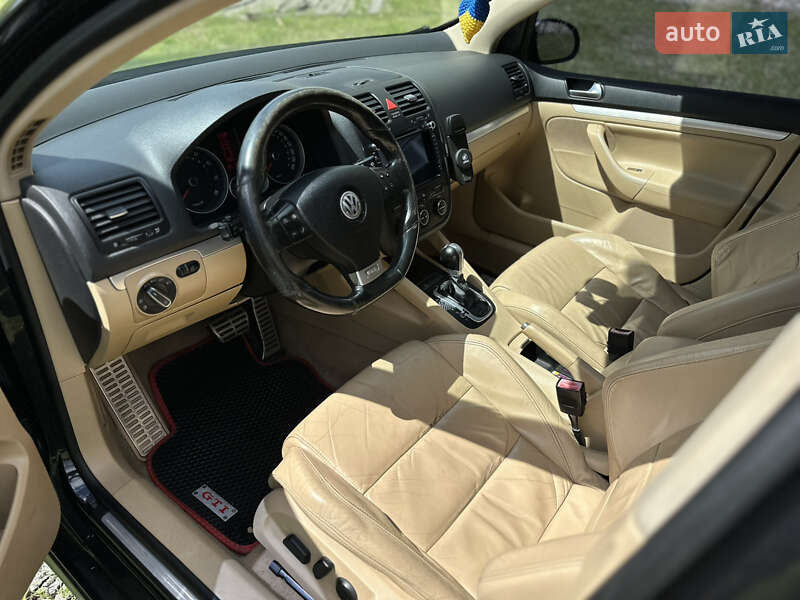 Хэтчбек Volkswagen Golf GTI 2006 в Виннице
