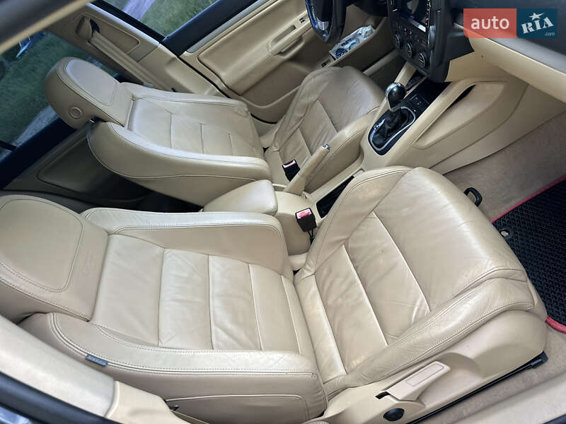 Хэтчбек Volkswagen Golf GTI 2006 в Виннице
