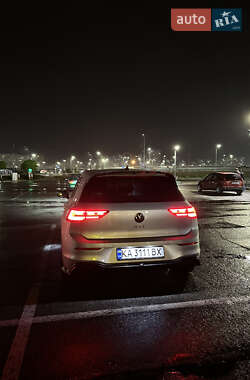 Хетчбек Volkswagen Golf GTI 2021 в 