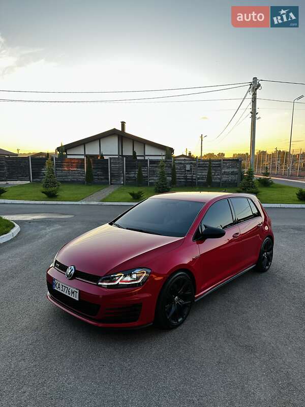 Volkswagen Golf GTI 2016