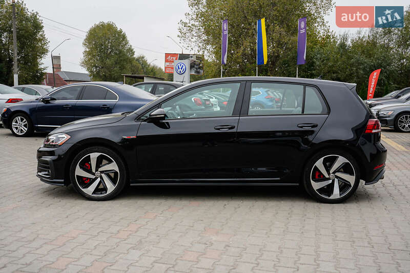 Хэтчбек Volkswagen Golf GTI 2019 в Житомире