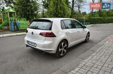 Хэтчбек Volkswagen Golf GTI 2016 в 