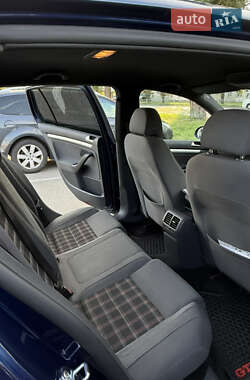 Хэтчбек Volkswagen Golf GTI 2008 в 