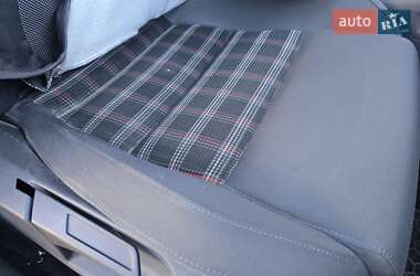 Хэтчбек Volkswagen Golf GTI 2008 в 