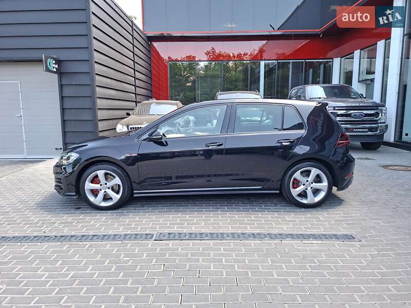 Хэтчбек Volkswagen Golf GTI 2017 в Одессе