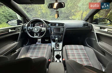 Хэтчбек Volkswagen Golf GTI 2015 в 