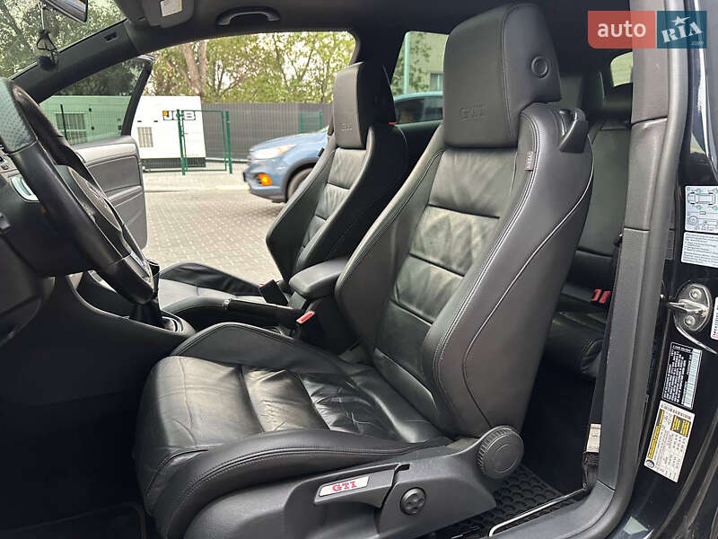 Хэтчбек Volkswagen Golf GTI 2011 в Днепре