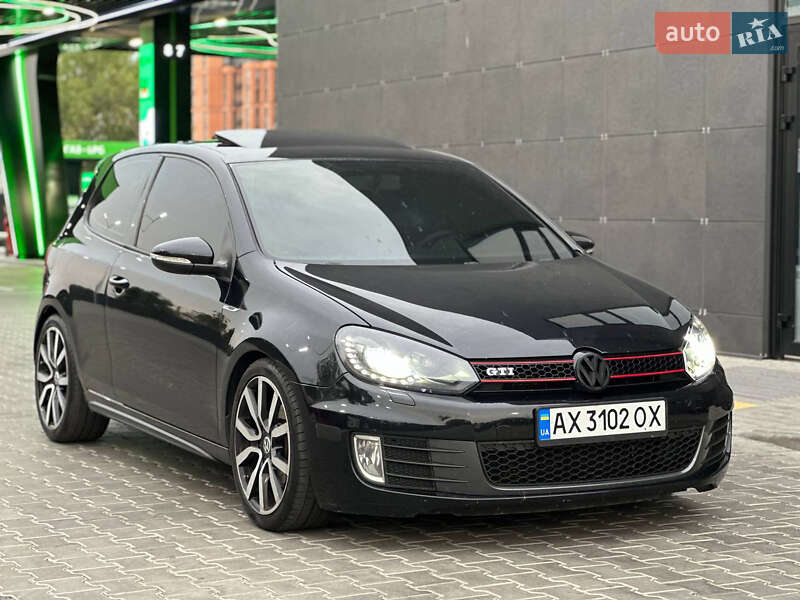Хэтчбек Volkswagen Golf GTI 2011 в Днепре