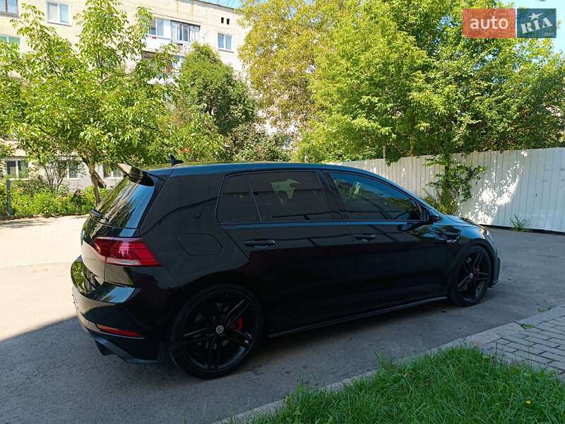 Хэтчбек Volkswagen Golf GTI 2018 в Ровно