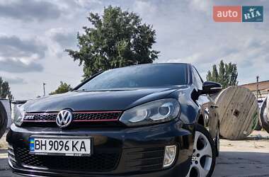 Хетчбек Volkswagen Golf GTI 2012 в Києві