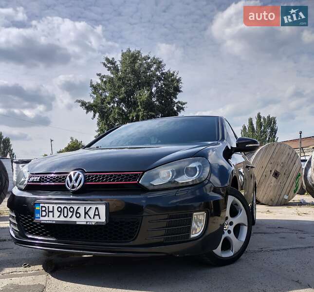 Volkswagen Golf GTI 2012