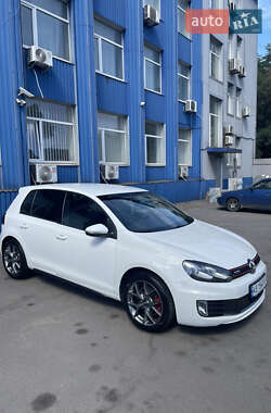 Хэтчбек Volkswagen Golf GTI 2010 в Кривом Роге