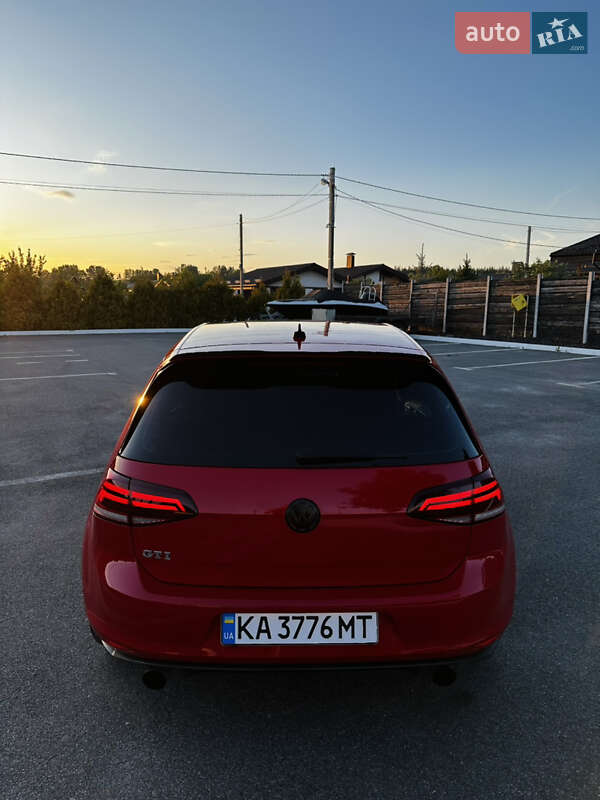 Хэтчбек Volkswagen Golf GTI 2016 в Харькове