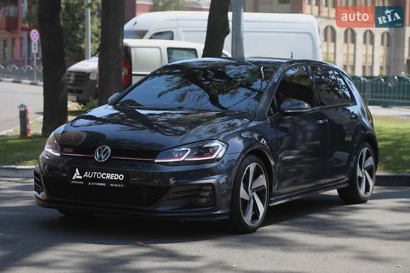 Volkswagen Golf GTI 2019