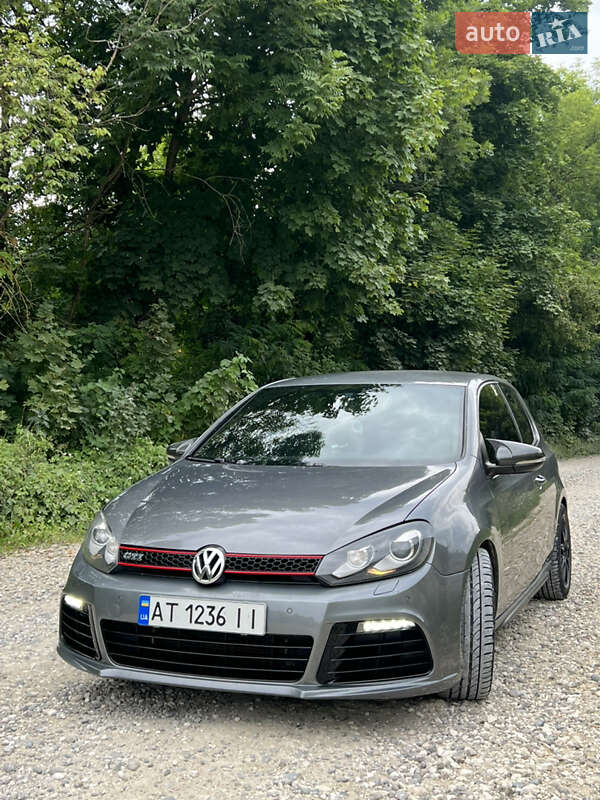 Хэтчбек Volkswagen Golf GTI 2010 в Ивано-Франковске фото 6 Хэтчбек Volkswagen Golf GTI 2010 в Ивано-Франковске