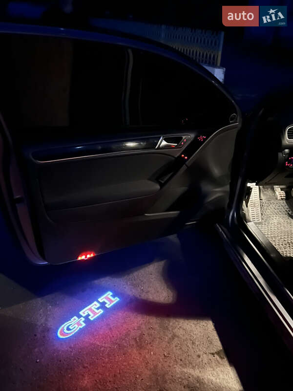 Хэтчбек Volkswagen Golf GTI 2010 в Ивано-Франковске фото 11 Хэтчбек Volkswagen Golf GTI 2010 в Ивано-Франковске