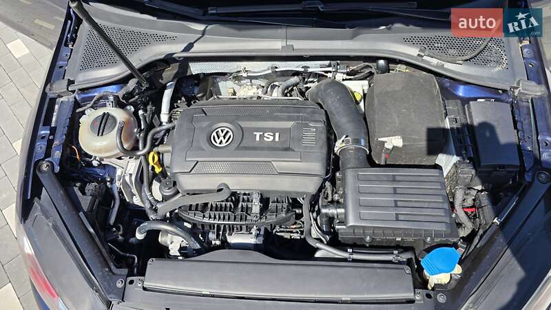 Хэтчбек Volkswagen Golf GTI 2017 в Киеве фото 26 Хэтчбек Volkswagen Golf GTI 2017 в Киеве