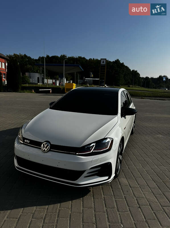 Хэтчбек Volkswagen Golf GTI 2018 в Львове фото 7 Хэтчбек Volkswagen Golf GTI 2018 в Львове