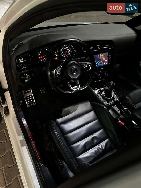 Хэтчбек Volkswagen Golf GTI 2018 в Львове фото 12 Хэтчбек Volkswagen Golf GTI 2018 в Львове