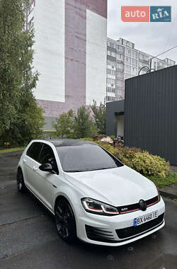 Хэтчбек Volkswagen Golf GTI 2017 в Хмельницком