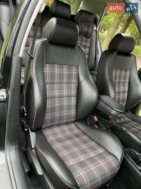 Хэтчбек Volkswagen Golf GTI 1999 в Ивано-Франковске