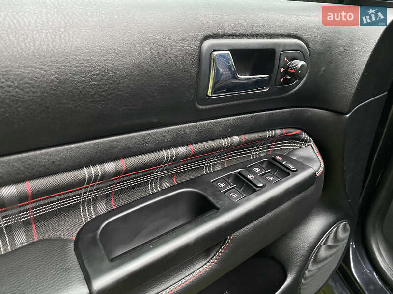 Хэтчбек Volkswagen Golf GTI 1999 в Ивано-Франковске