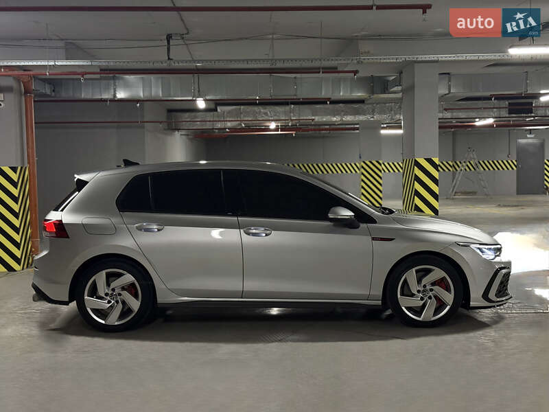 Хэтчбек Volkswagen Golf GTI 2023 в Одессе