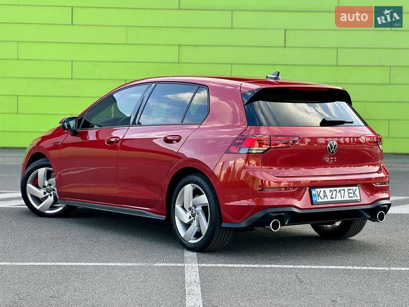 Хэтчбек Volkswagen Golf GTI 2021 в Киеве