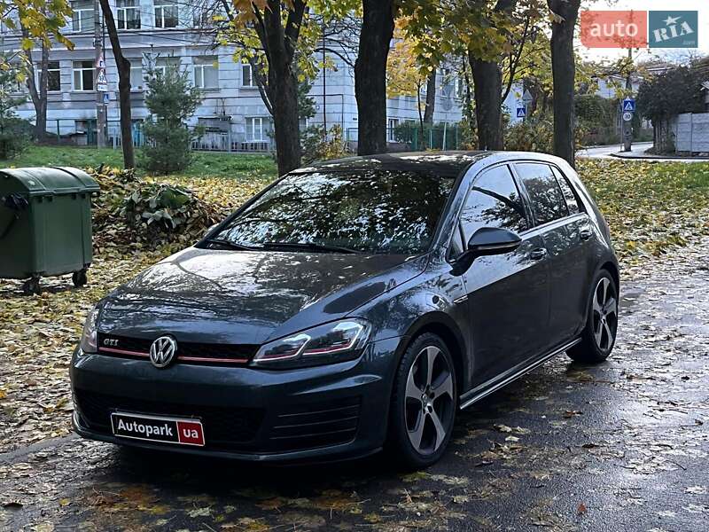 Volkswagen Golf GTI 2016