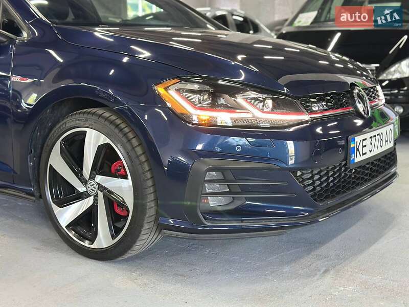 Хэтчбек Volkswagen Golf GTI 2018 в Каменском