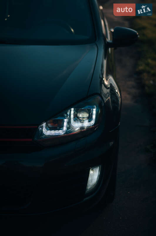 Хетчбек Volkswagen Golf GTI 2012 в Черкасах фото 12 Хетчбек Volkswagen Golf GTI 2012 в Черкасах