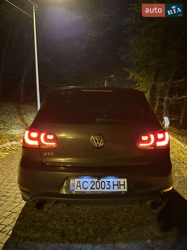 Хэтчбек Volkswagen Golf GTI 2012 в Черновцах