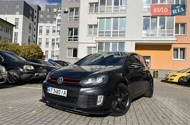 Хэтчбек Volkswagen Golf GTI 2010 в Львове