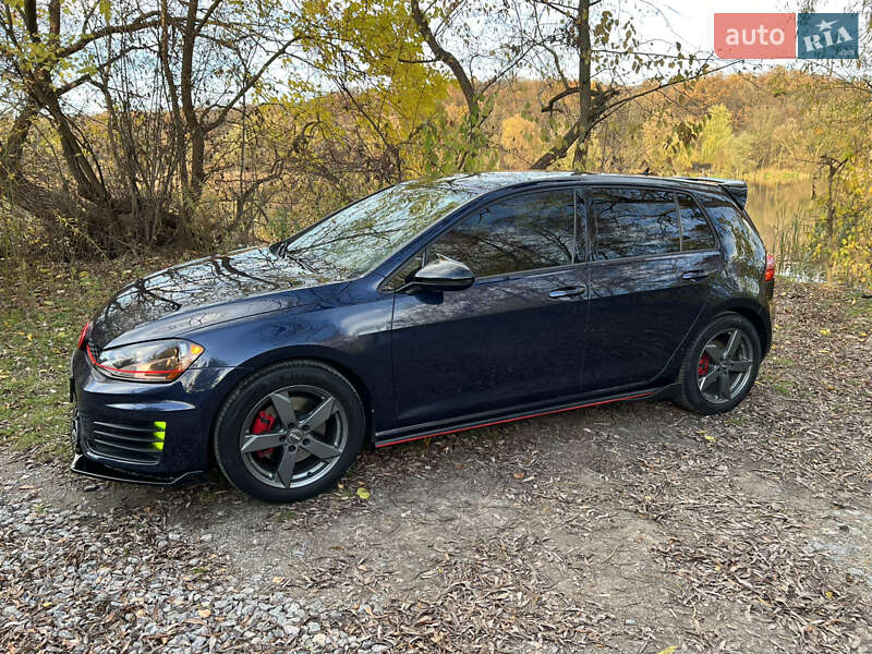 Хэтчбек Volkswagen Golf GTI 2017 в Виннице