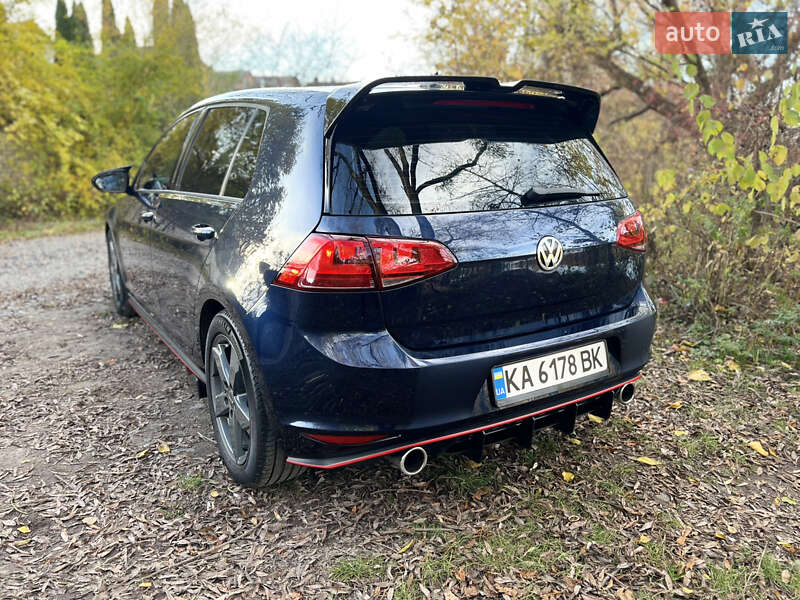 Хэтчбек Volkswagen Golf GTI 2017 в Виннице