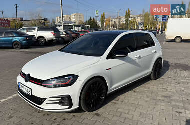 Хэтчбек Volkswagen Golf GTI 2019 в Павлограде