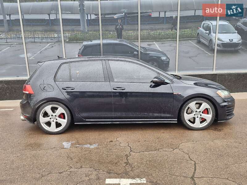 Хэтчбек Volkswagen Golf GTI 2016 в Киеве фото 7 Хэтчбек Volkswagen Golf GTI 2016 в Киеве