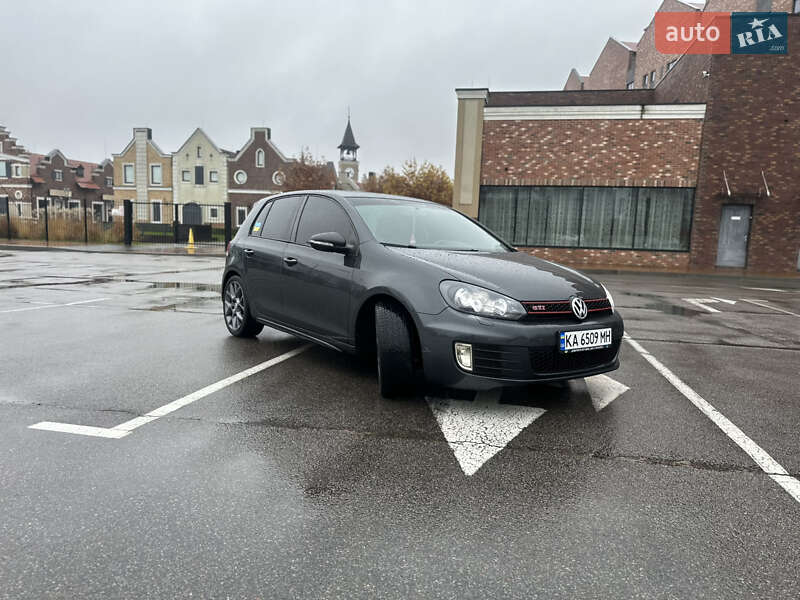 Volkswagen Golf GTI 2012