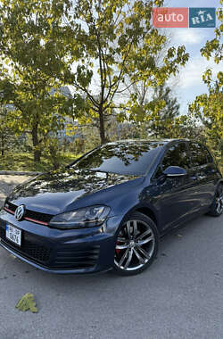 Хетчбек Volkswagen Golf GTI 2015 в Запоріжжі