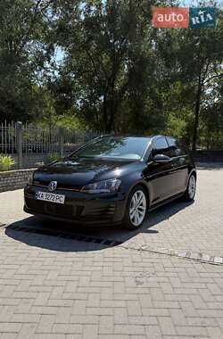 Хэтчбек Volkswagen Golf GTI 2015 в Запорожье