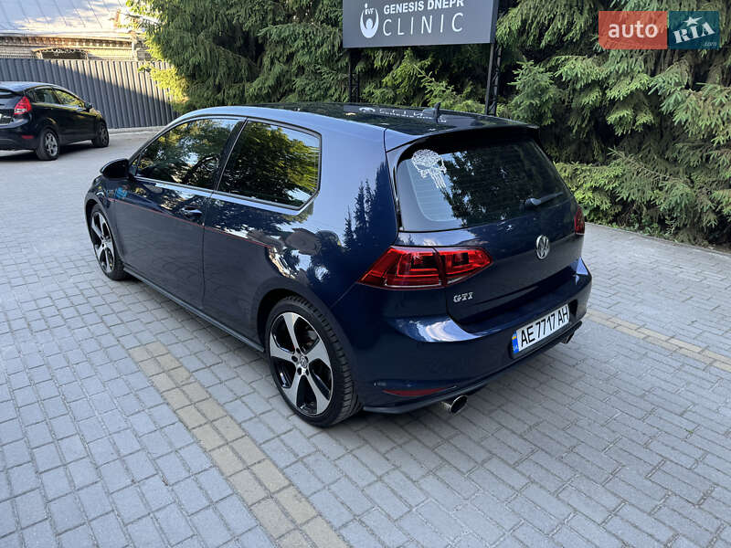 Хэтчбек Volkswagen Golf GTI 2016 в Днепре фото 6 Хэтчбек Volkswagen Golf GTI 2016 в Днепре
