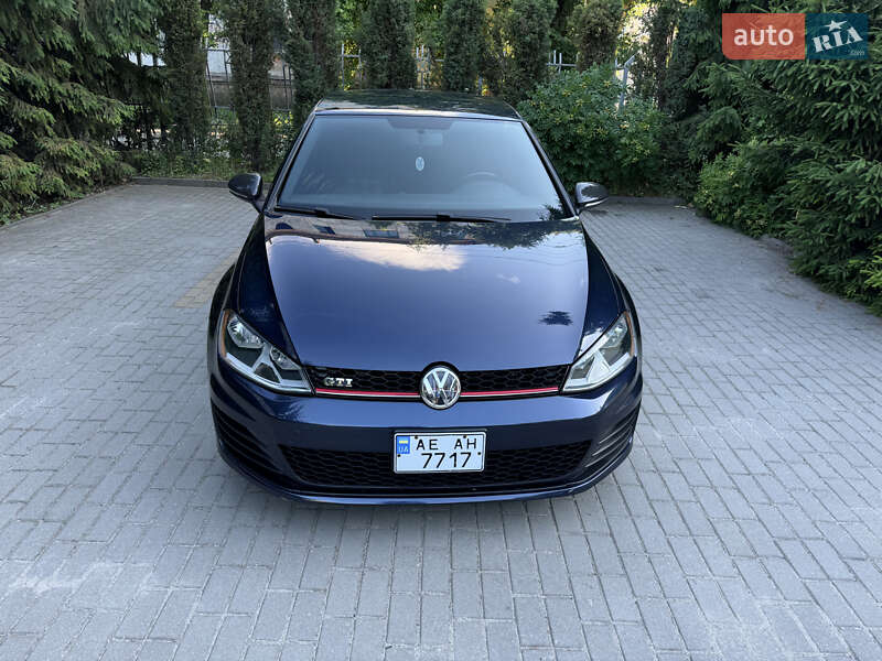 Хэтчбек Volkswagen Golf GTI 2016 в Днепре фото 16 Хэтчбек Volkswagen Golf GTI 2016 в Днепре