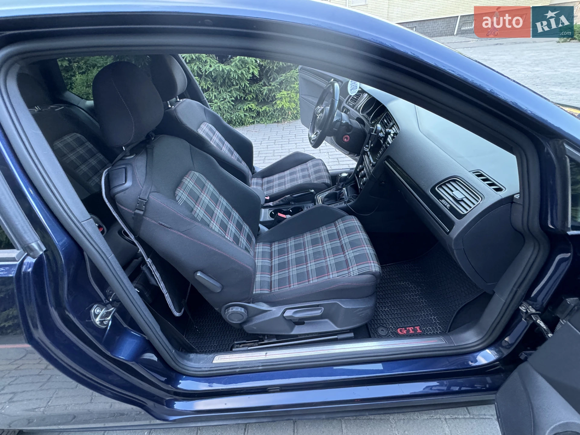 2016 Volkswagen Golf GTI - мініатюра 24